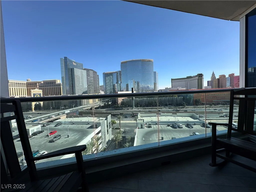 4575 Dean Martin, Las Vegas, NV 89103