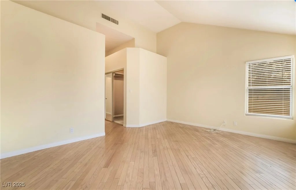 6914 Emerald Springs, Las Vegas, NV 89113