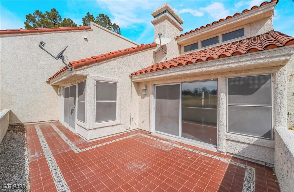 6914 Emerald Springs, Las Vegas, NV 89113