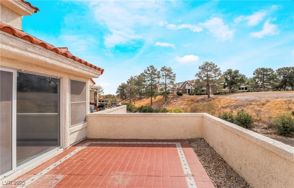 6914 Emerald Springs, Las Vegas, NV 89113