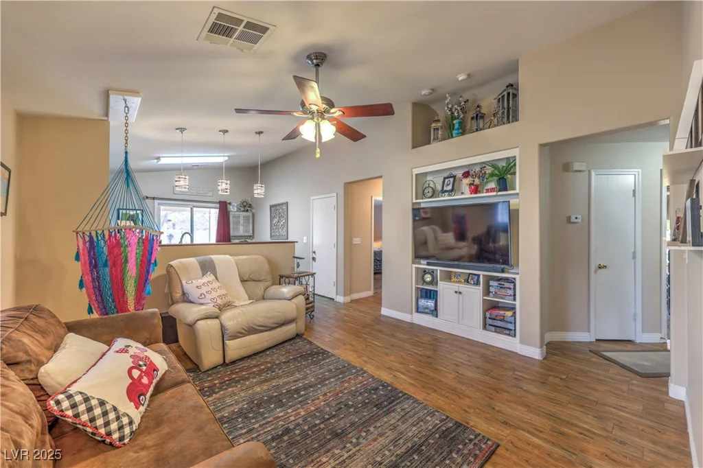 5529 Eagle Claw, Las Vegas, NV 89130