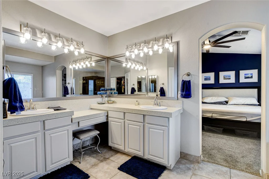 190 Mount Saint Helens, Henderson, NV 89012