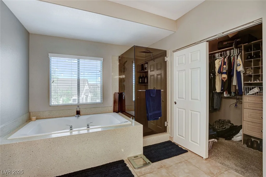 190 Mount Saint Helens, Henderson, NV 89012