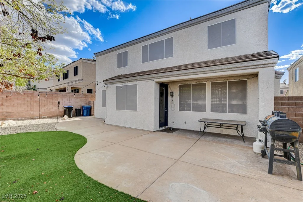 190 Mount Saint Helens, Henderson, NV 89012