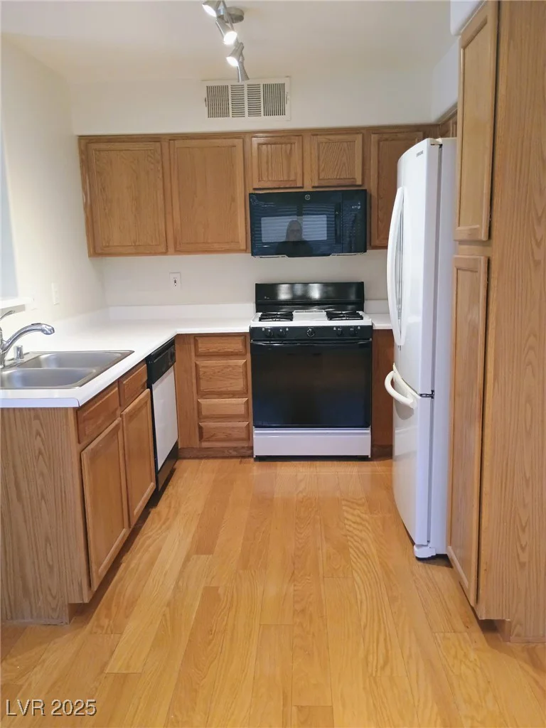 3055 Key Largo, Las Vegas, NV 89120