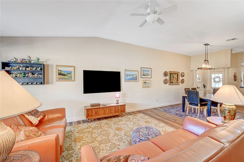 5105 Kingsbridge, Las Vegas, NV 89130