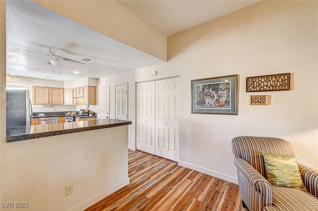 5105 Kingsbridge, Las Vegas, NV 89130
