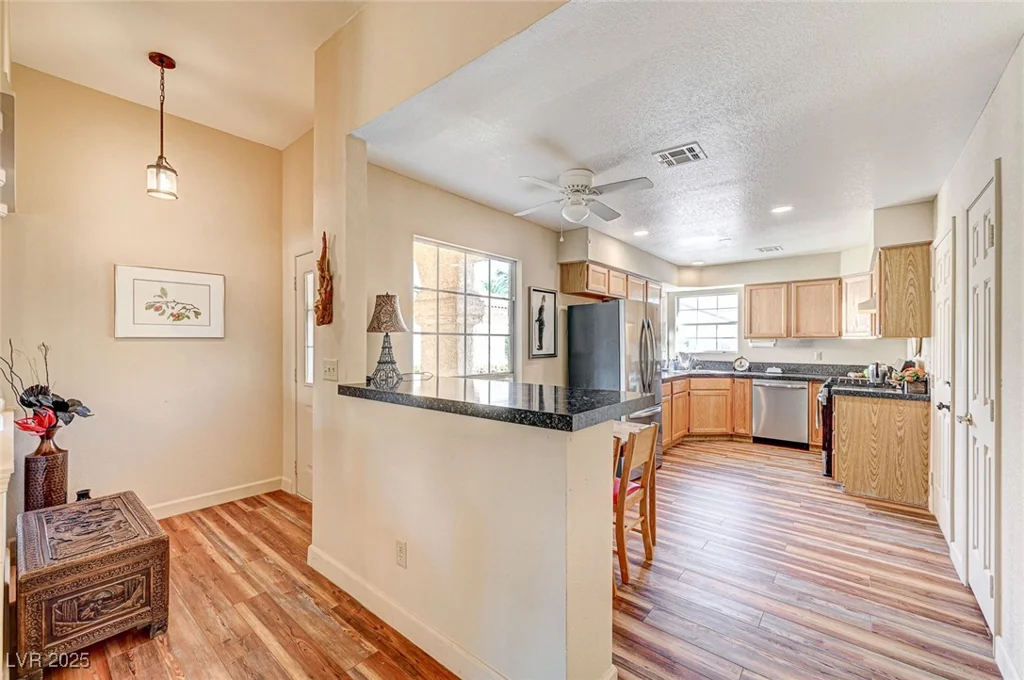 5105 Kingsbridge, Las Vegas, NV 89130