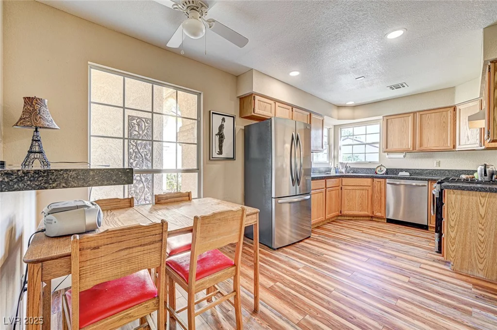 5105 Kingsbridge, Las Vegas, NV 89130