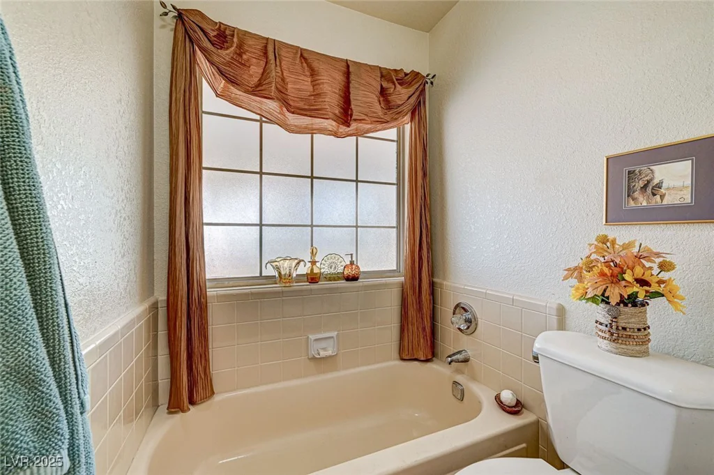 5105 Kingsbridge, Las Vegas, NV 89130