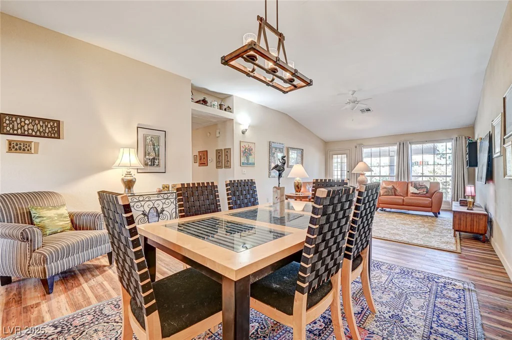 5105 Kingsbridge, Las Vegas, NV 89130