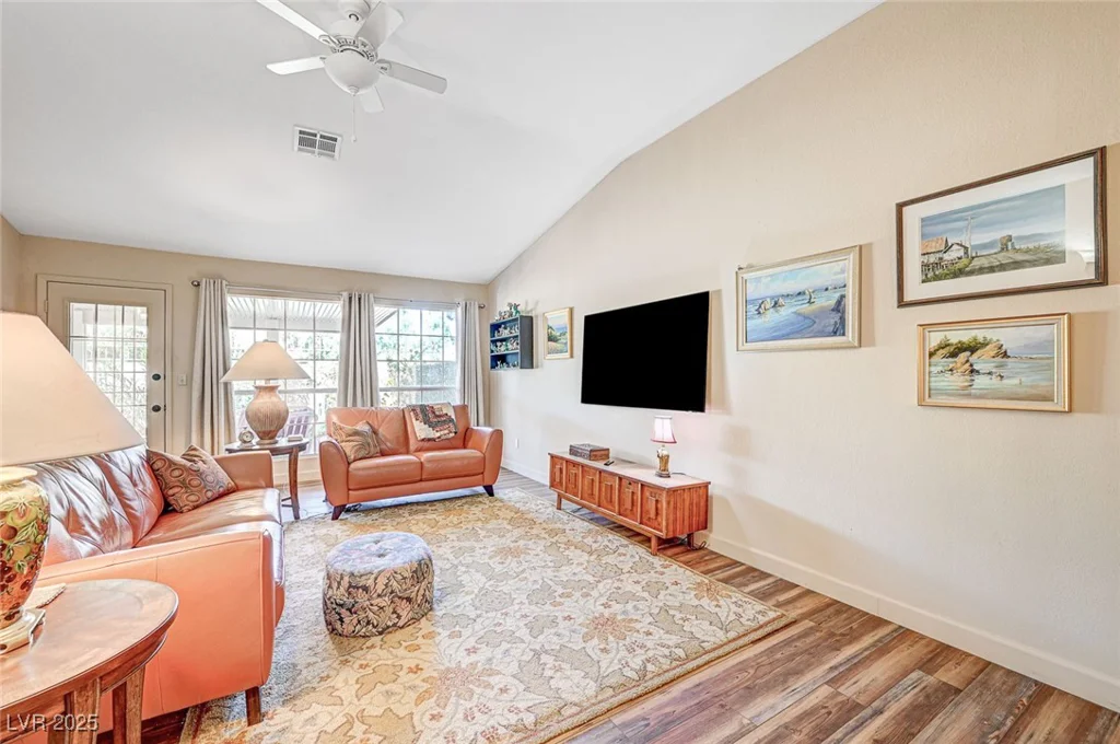 5105 Kingsbridge, Las Vegas, NV 89130