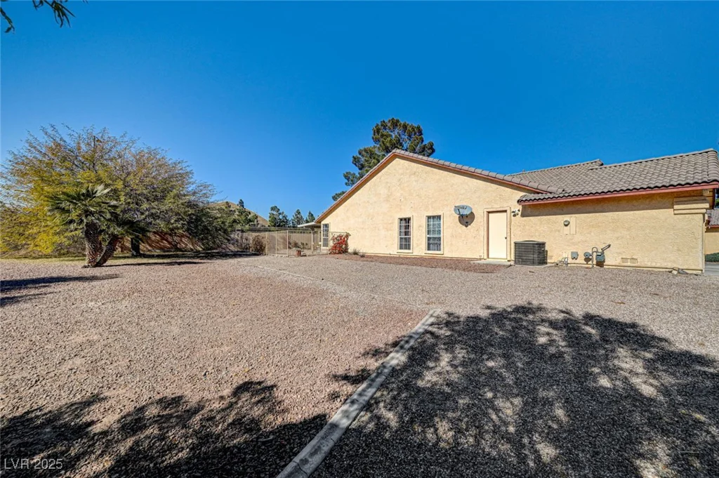 5105 Kingsbridge, Las Vegas, NV 89130