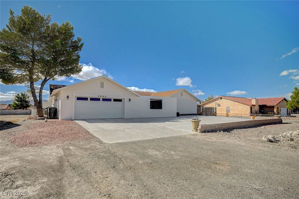 2690 Dandelion, Pahrump, NV 89048