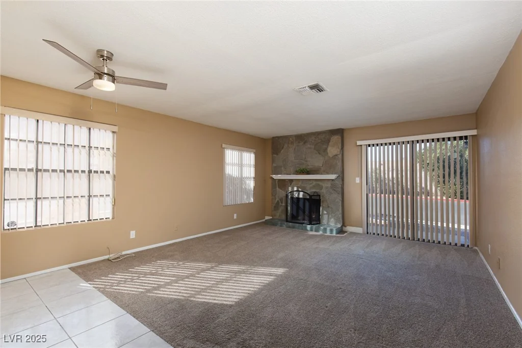 3990 Avebury, Las Vegas, NV 89121