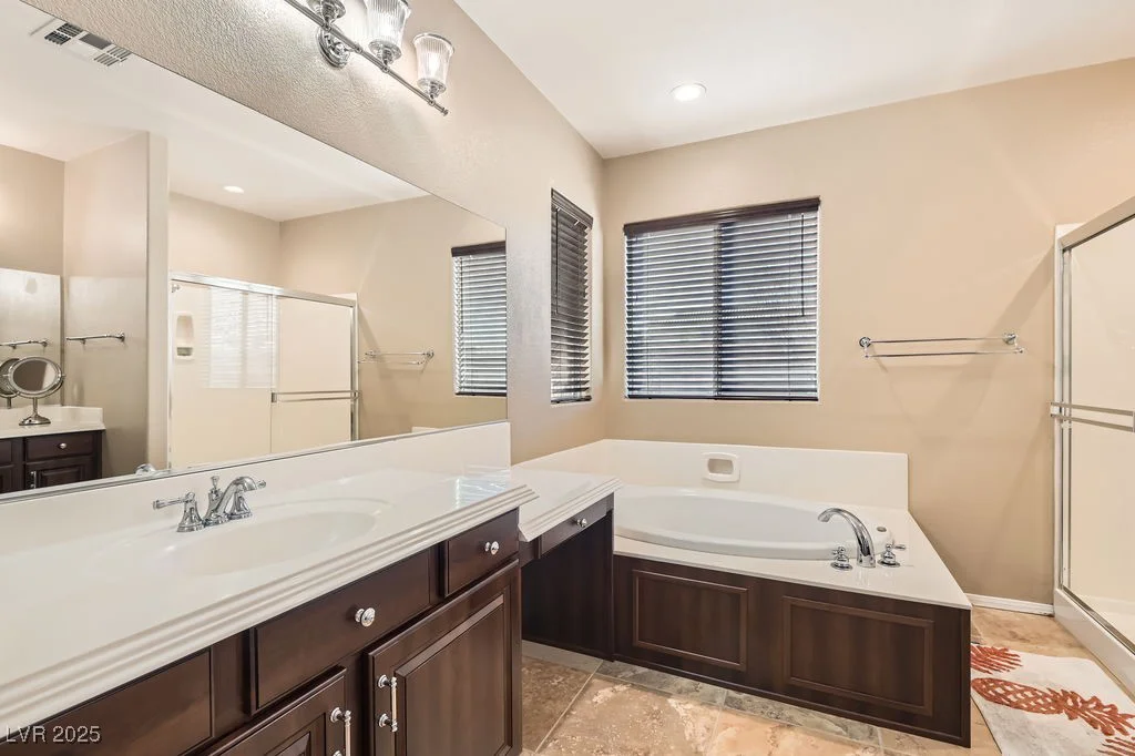 8109 Mountain Forest, Las Vegas, NV 89129