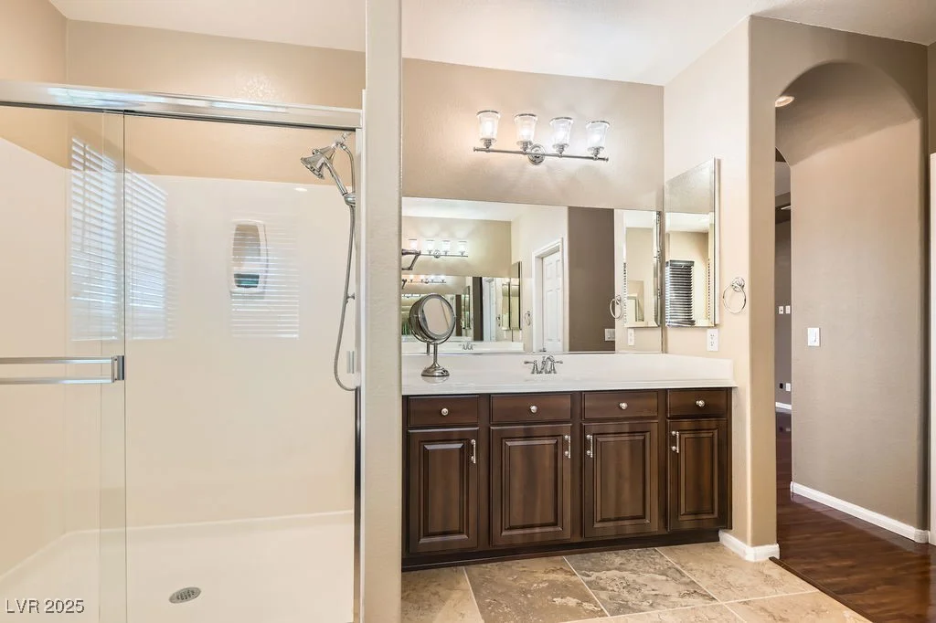 8109 Mountain Forest, Las Vegas, NV 89129