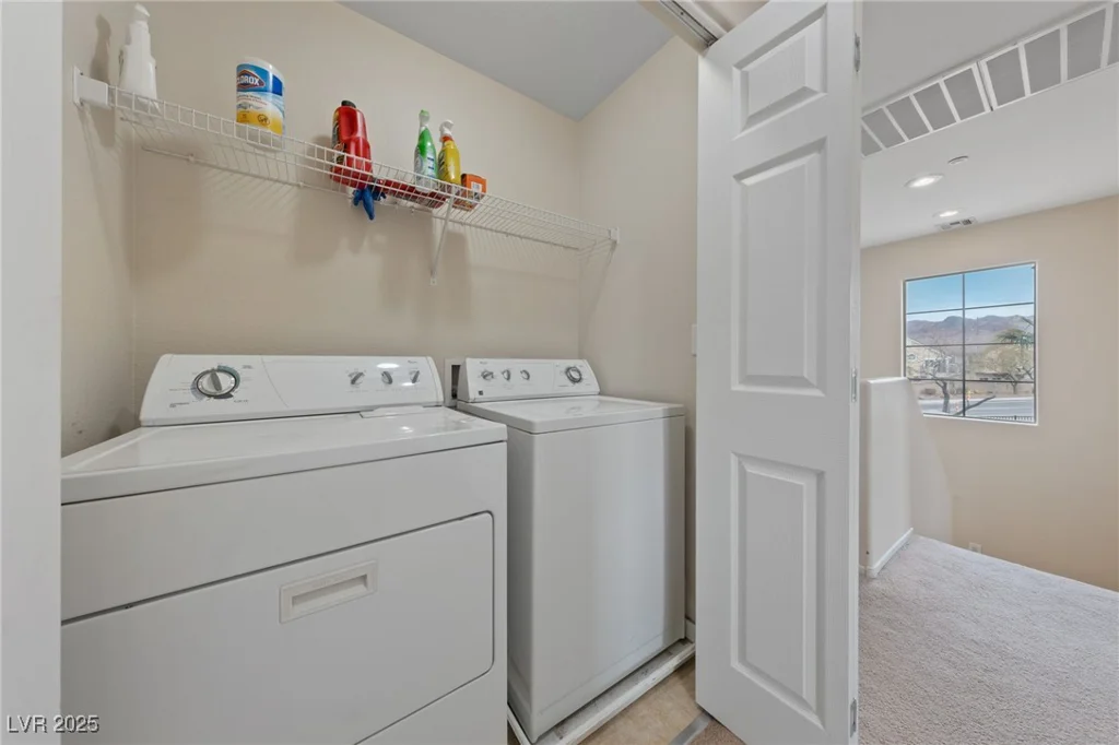 1162 Paradise Desert, Henderson, NV 89002