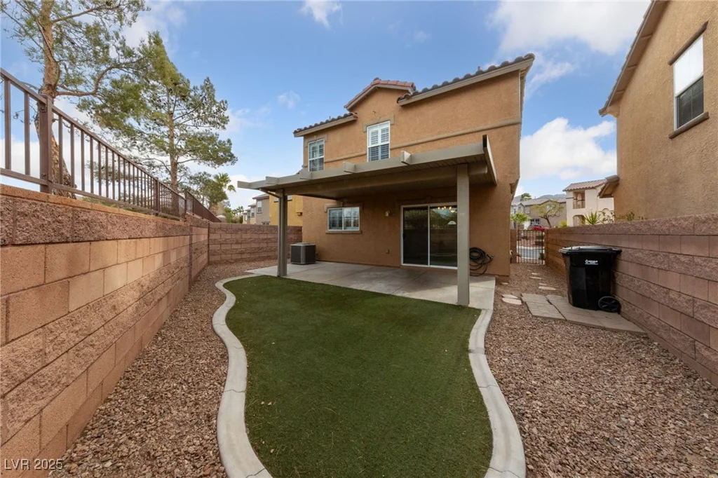 1162 Paradise Desert, Henderson, NV 89002