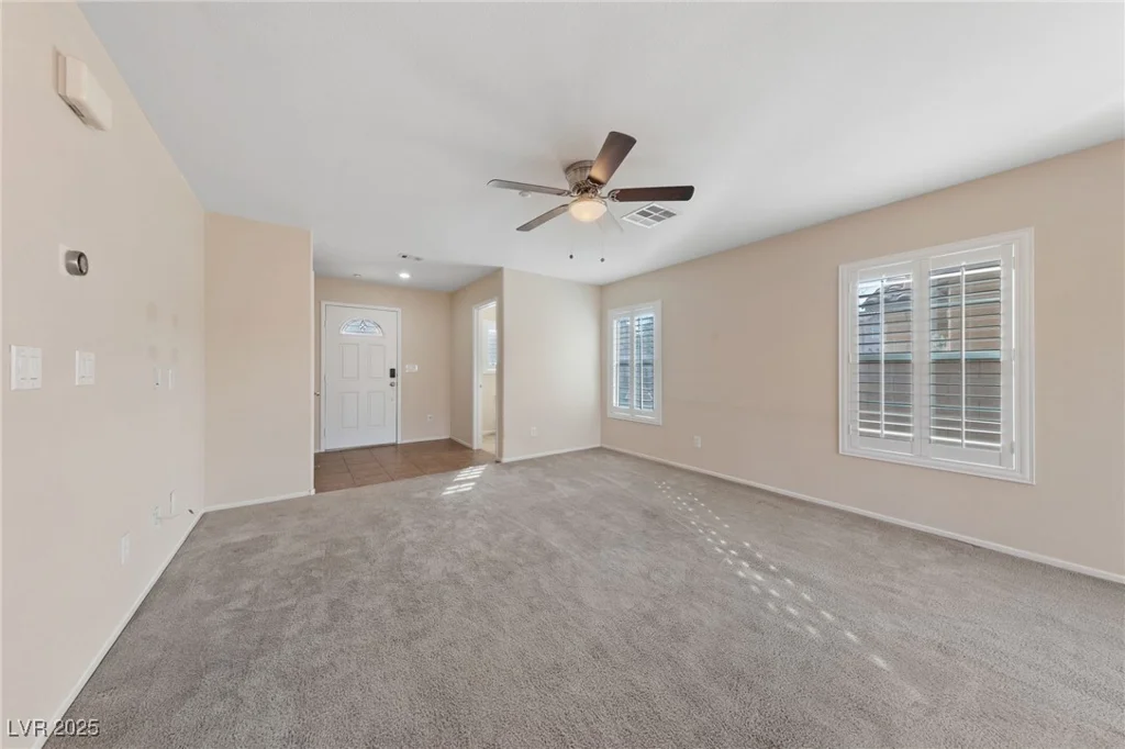 1162 Paradise Desert, Henderson, NV 89002