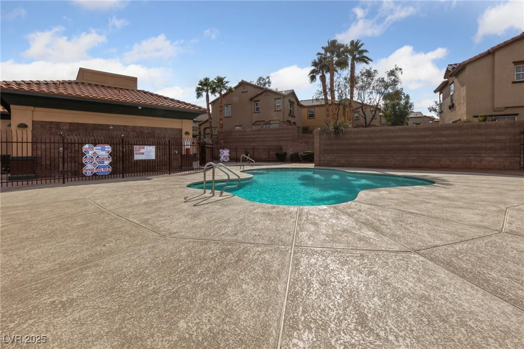 1162 Paradise Desert, Henderson, NV 89002