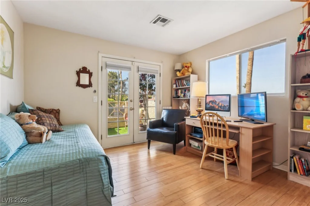 198 Adomeit, Henderson, NV 89074