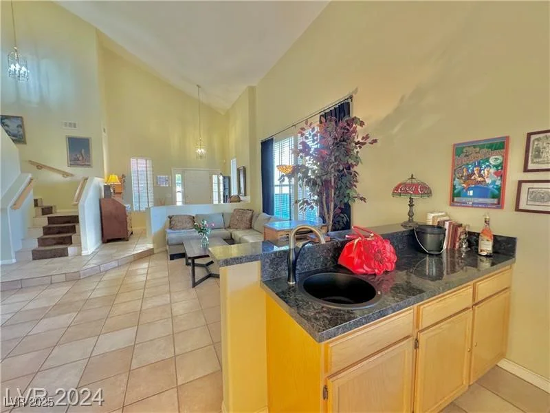 198 Adomeit, Henderson, NV 89074