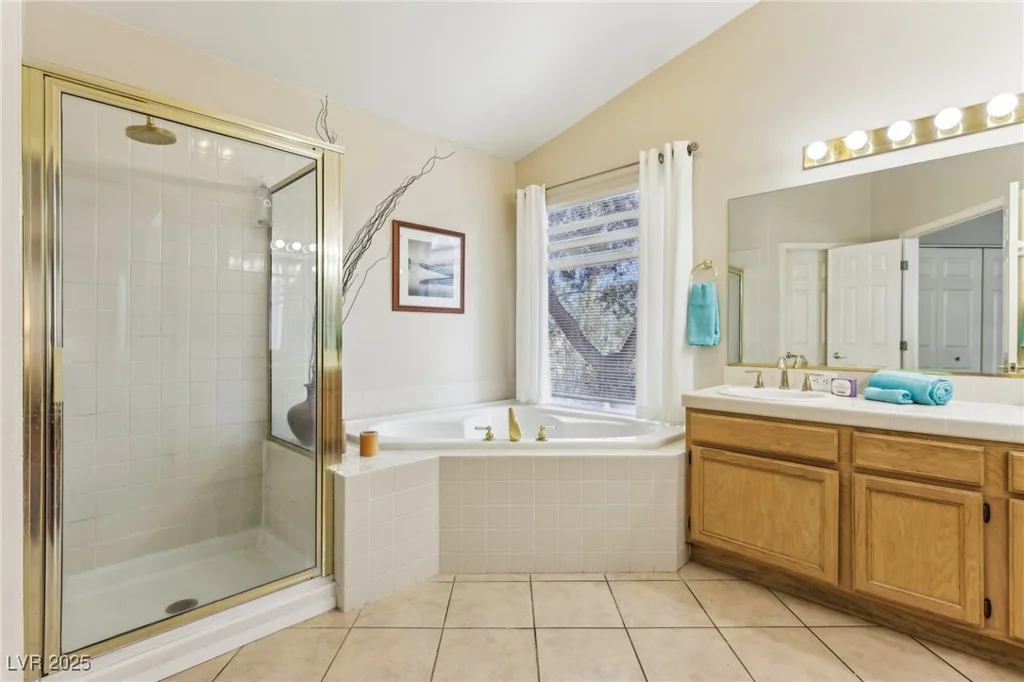 198 Adomeit, Henderson, NV 89074