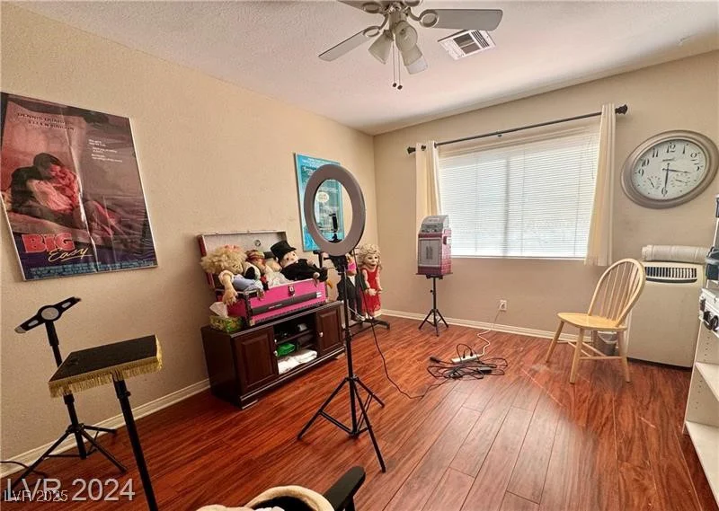 198 Adomeit, Henderson, NV 89074