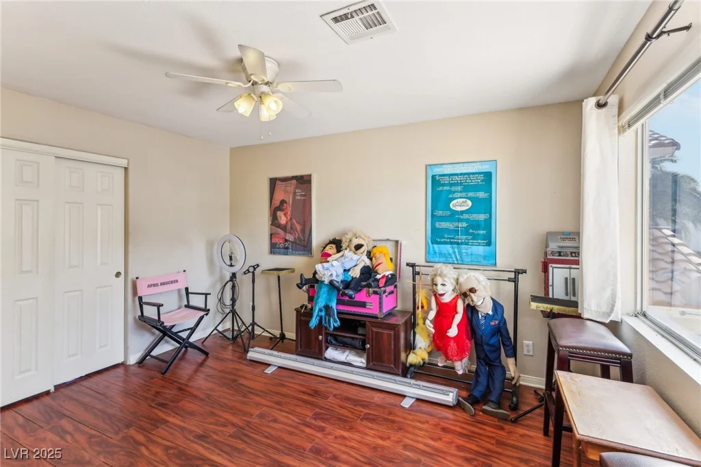 198 Adomeit, Henderson, NV 89074