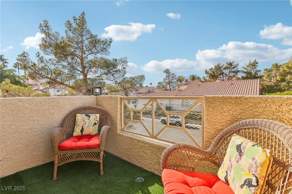 198 Adomeit, Henderson, NV 89074