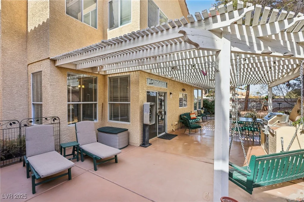 198 Adomeit, Henderson, NV 89074