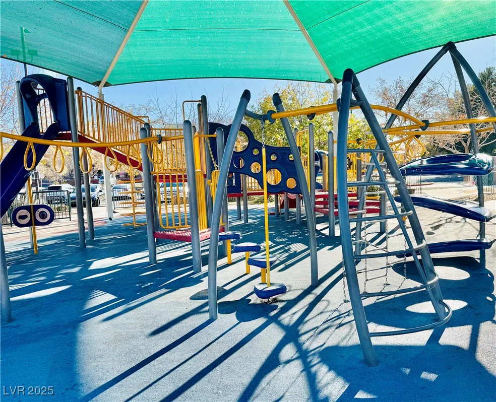 198 Adomeit, Henderson, NV 89074
