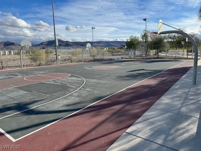 198 Adomeit, Henderson, NV 89074