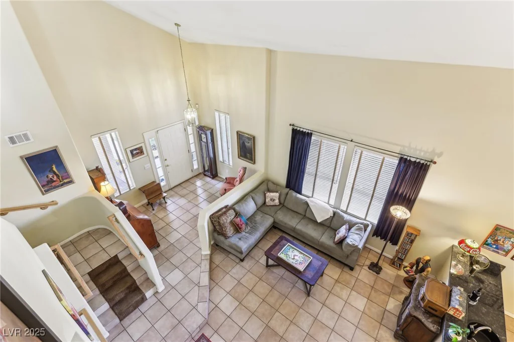 198 Adomeit, Henderson, NV 89074