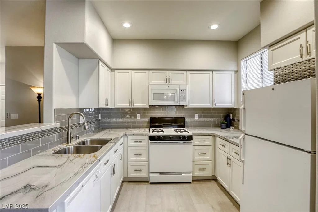 9050 Warm Springs, Las Vegas, NV 89148