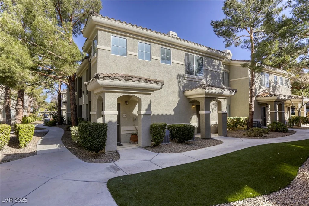 9050 Warm Springs, Las Vegas, NV 89148