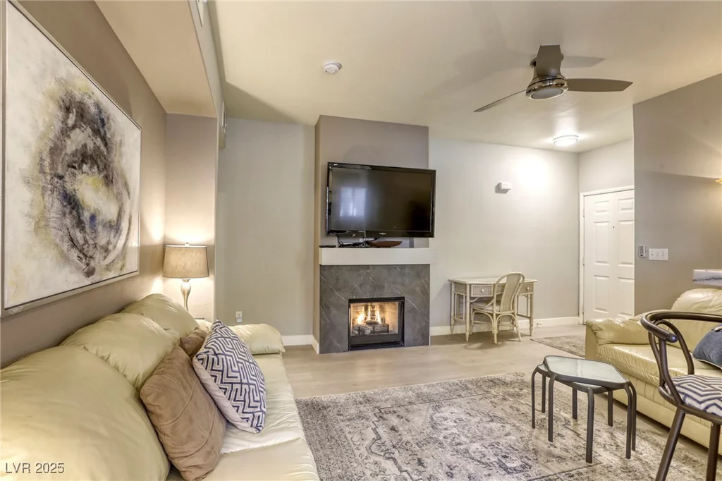 9050 Warm Springs, Las Vegas, NV 89148