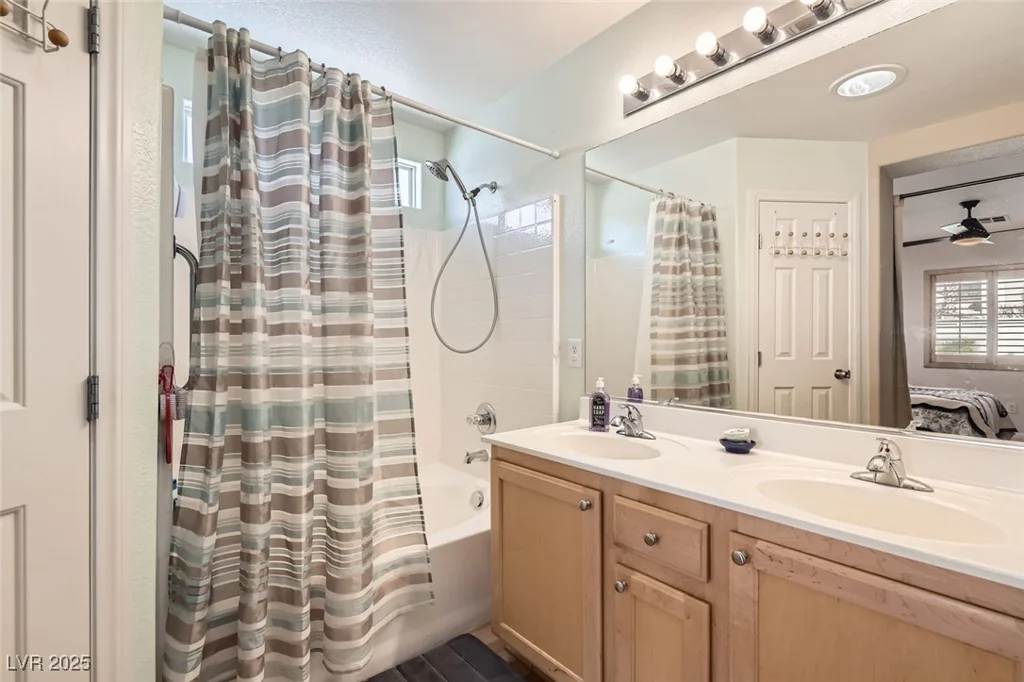 5856 Rainbow Bridge, Las Vegas, NV 89142
