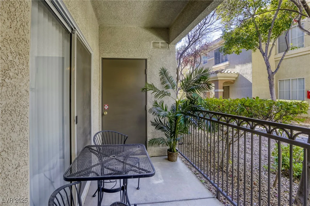 9050 Warm Springs, Las Vegas, NV 89148