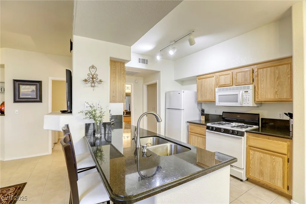 9050 Warm Springs, Las Vegas, NV 89148