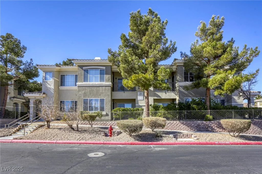 9050 Warm Springs, Las Vegas, NV 89148