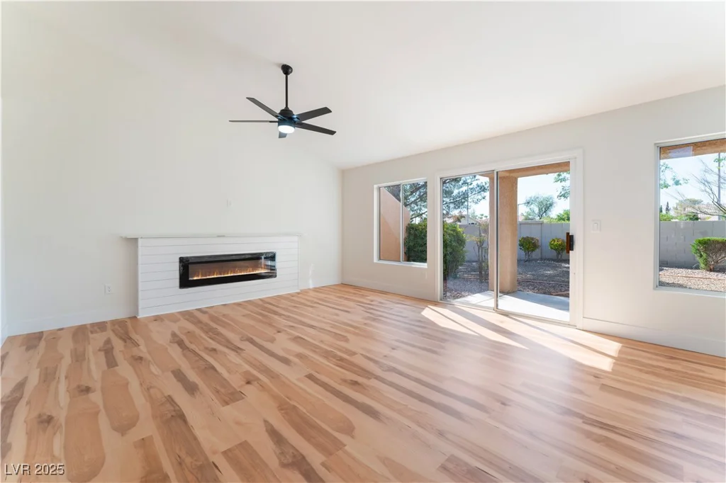 9621 Blue Bell, Las Vegas, NV 89134