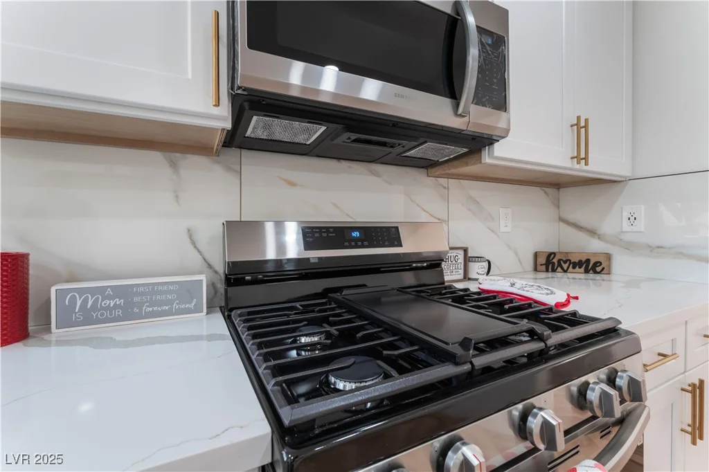 9621 Blue Bell, Las Vegas, NV 89134