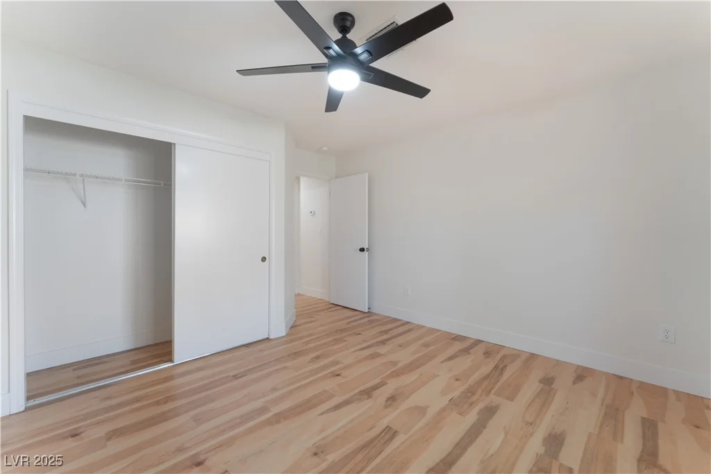 9621 Blue Bell, Las Vegas, NV 89134