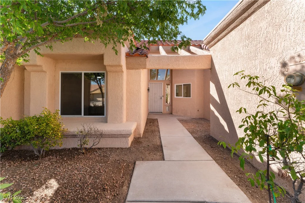 9621 Blue Bell, Las Vegas, NV 89134
