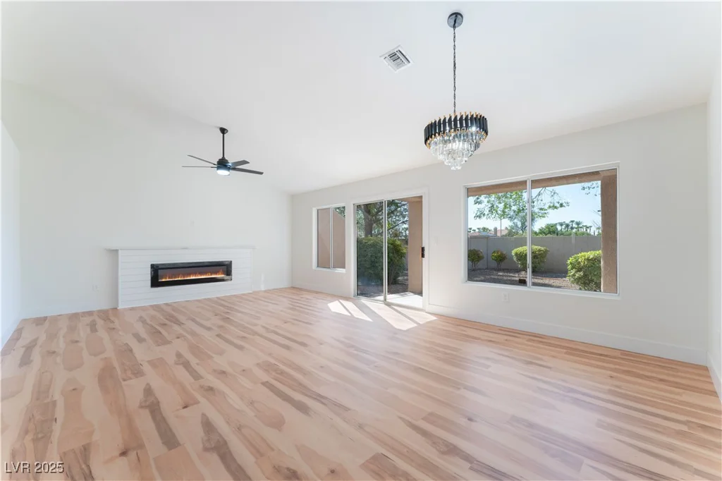 9621 Blue Bell, Las Vegas, NV 89134
