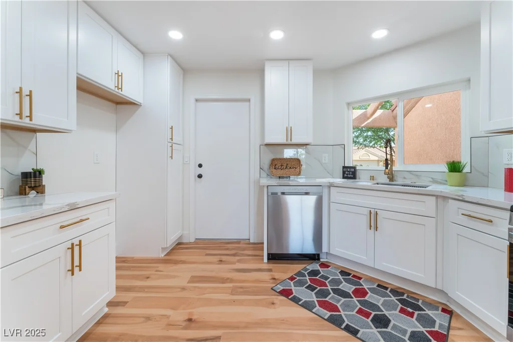9621 Blue Bell, Las Vegas, NV 89134