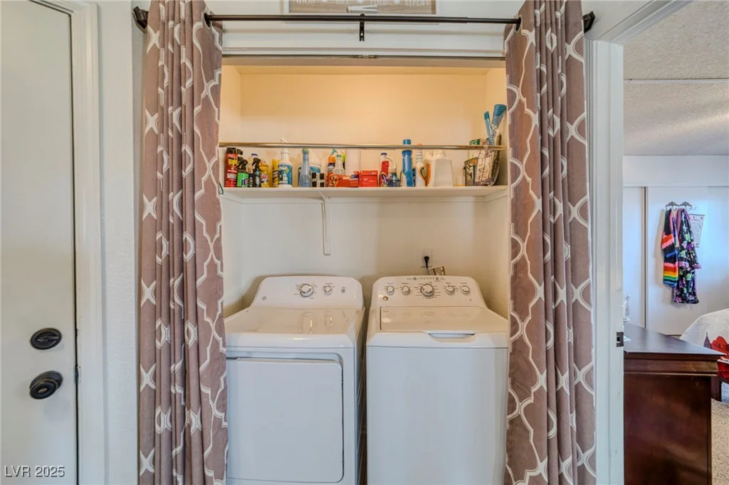2173 Aspen Mirror, Laughlin, NV 89029