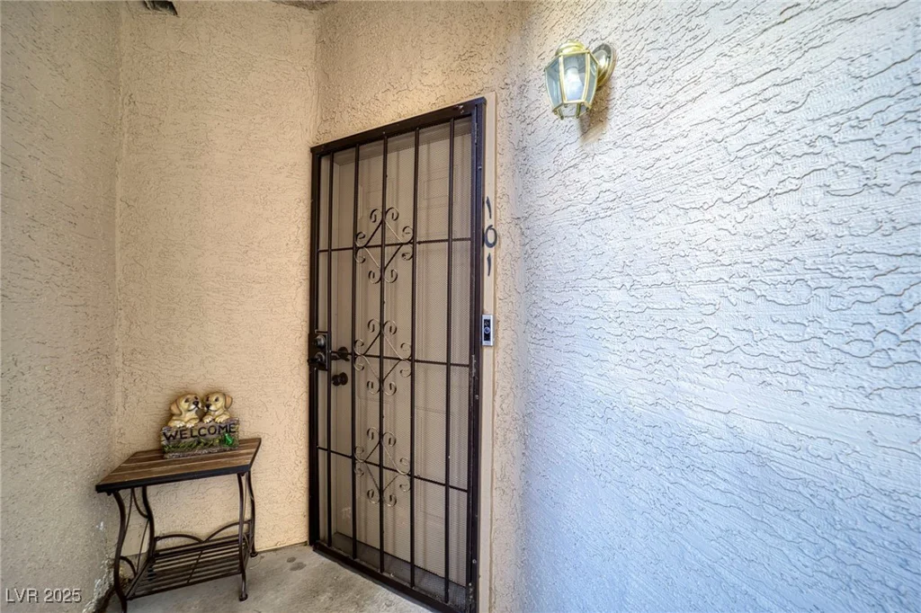 2173 Aspen Mirror, Laughlin, NV 89029